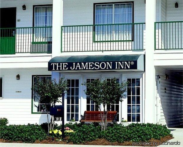 Baymont By Wyndham Sanford Hotel Exterior foto
