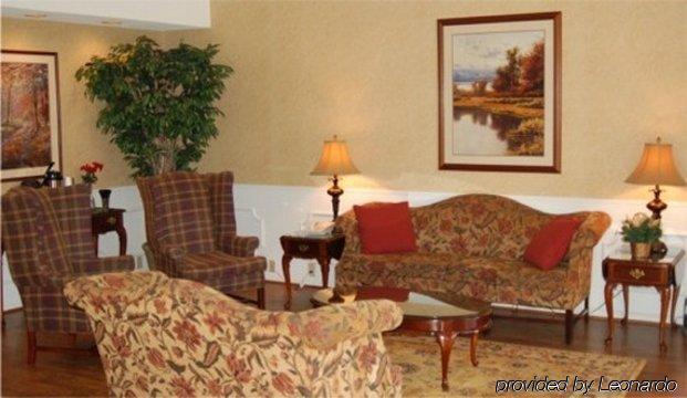 Baymont By Wyndham Sanford Hotel Interior foto